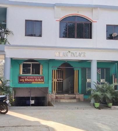 New Milan Palace, Deoghar Ngoại thất bức ảnh